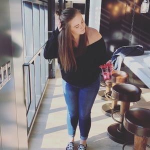 Meet your Posher, Jacqueline